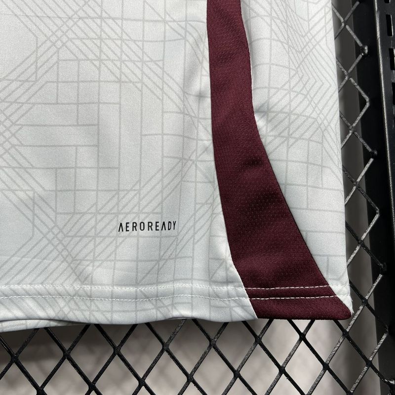 Camisa Ajax Third 24/25 - Branca